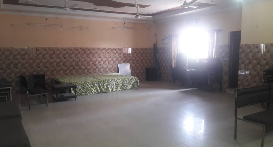 FabHotel Royal Palace Ghaziabad, Ghaziabad 4