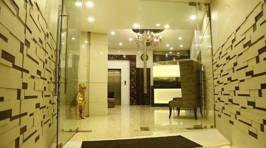 The Millionarire Suites, Kanpur 3