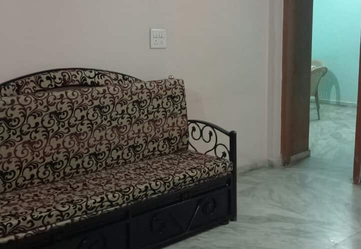HomeStay in licensed bungalow in Chembur Mumbai, Mumbai 1
