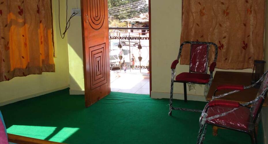 Hotel Sagarika, Sarahan 3
