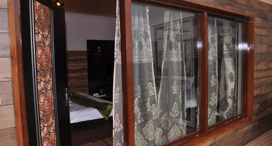 Ekam Lodge, Nainital 4