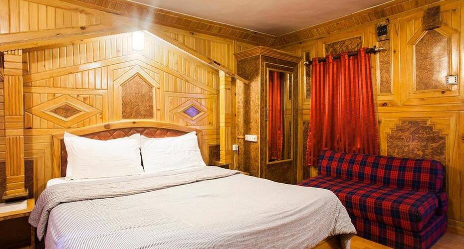Hotel New Bharat, Nainital 5