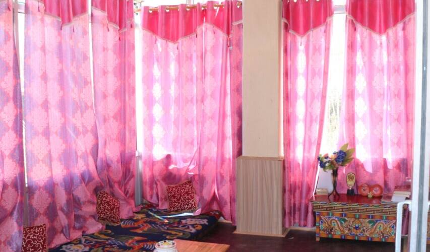 Mountain view homestay, Leh 3