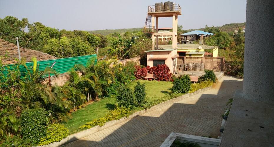 Luxurious 2 BHK with private lawn, Mahabaleshwar 5