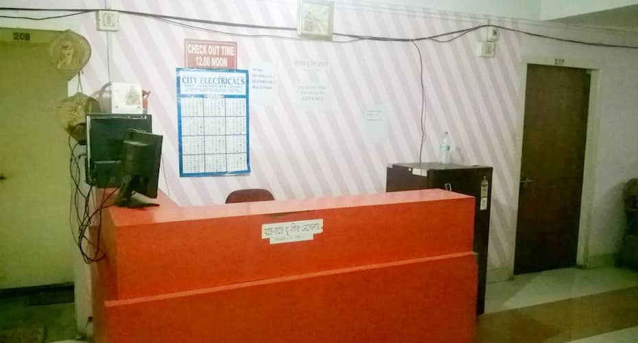 Rang Ghar Lodge, Guwahati 3