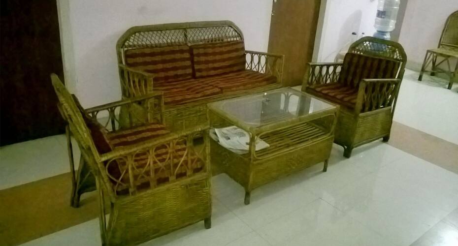 Rang Ghar Lodge, Guwahati 4