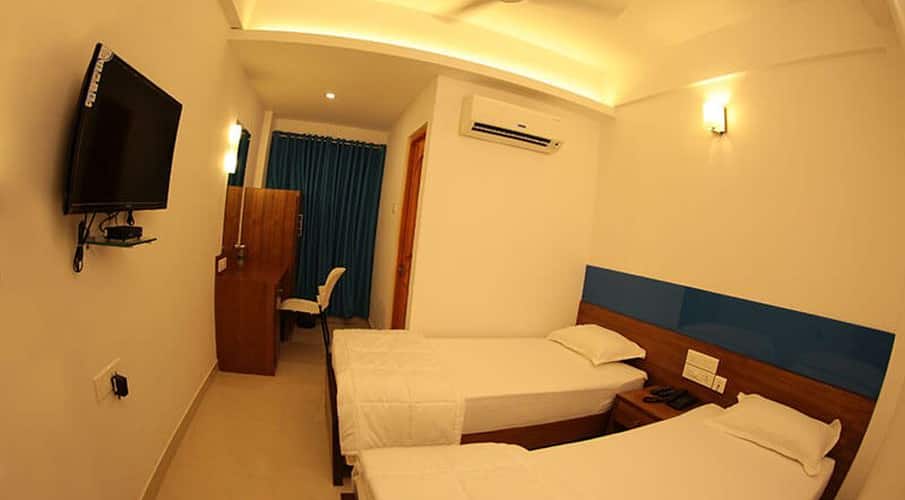 Roop Mahal Premier Inn, Thiruvananthapuram 3