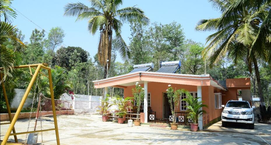 Homestay with all meals, Coorg 4
