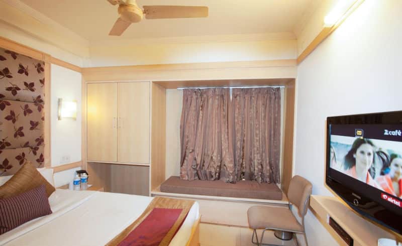 Hotel Southern New Delhi Book This Hotel At The Best Price Only