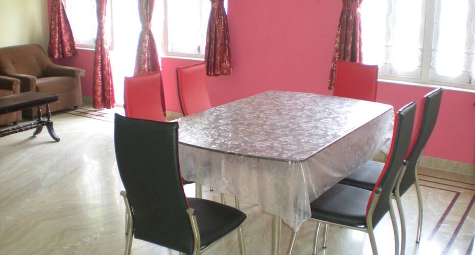 Falcon Guest House, Kolkata 4