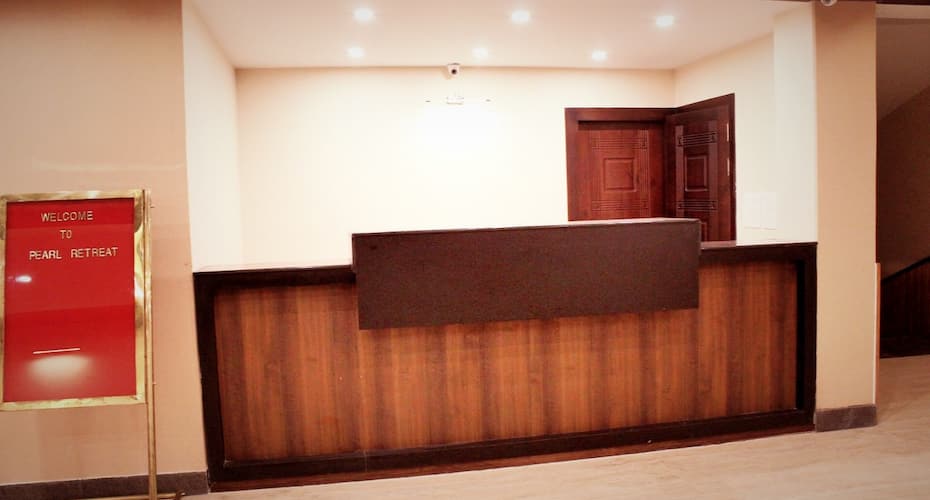 Pearl Retreat - A Pure Veg Hotel, Gangtok 2