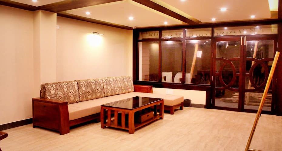 Pearl Retreat - A Pure Veg Hotel, Gangtok 3