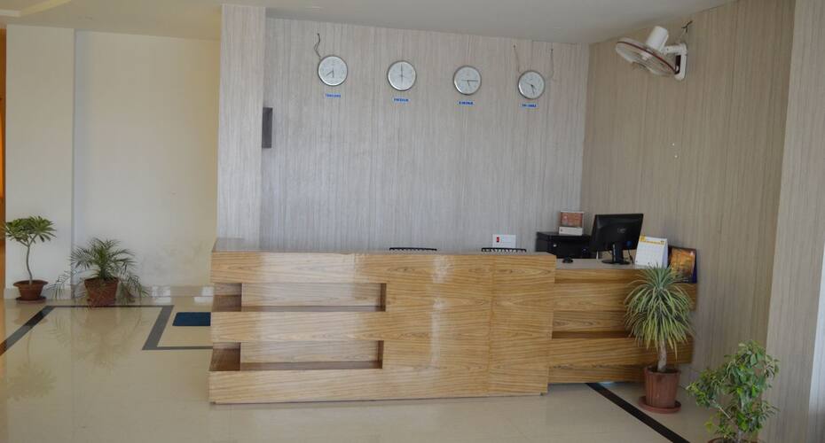 Hotel Nagina Palace, Bodhgaya 2