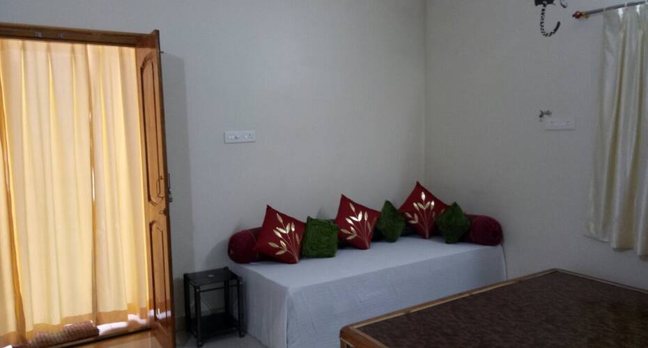 Krtatithya Bed and Breakfast, Bhubaneswar 1