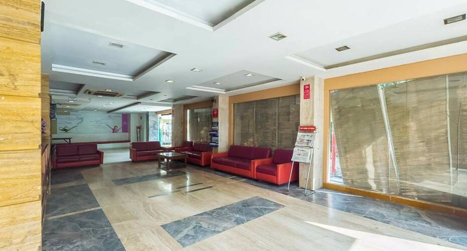 Artilla Inn, Ahmedabad 4