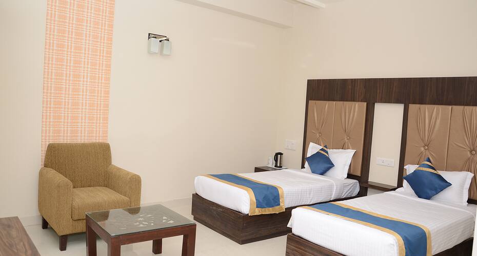 Hotel Golden Fortune, Azamgarh 4
