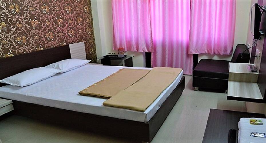 Hotel Paras Residency, Mount Abu 5