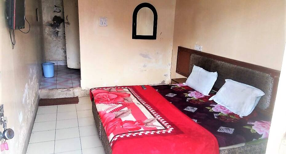 Hotel Krishna Palace, Mathura 4