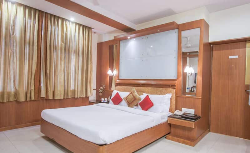 Hotel Southern New Delhi Book This Hotel At The Best Price Only