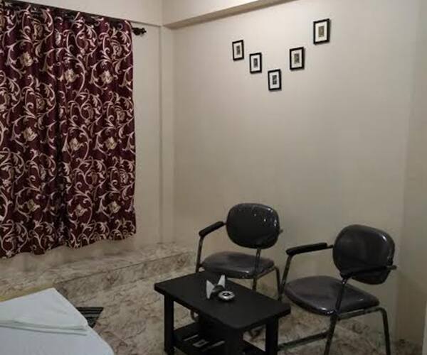 Midway City Inn, Bangalore 4