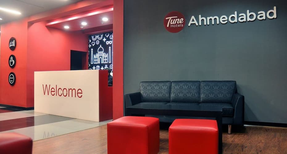 Tune Hotel Ahmedabad, Ahmedabad 4