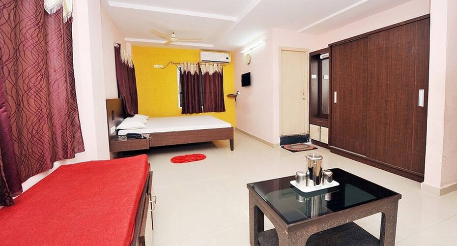 Shree Lakshmi Guest House, Visakhapatnam 4