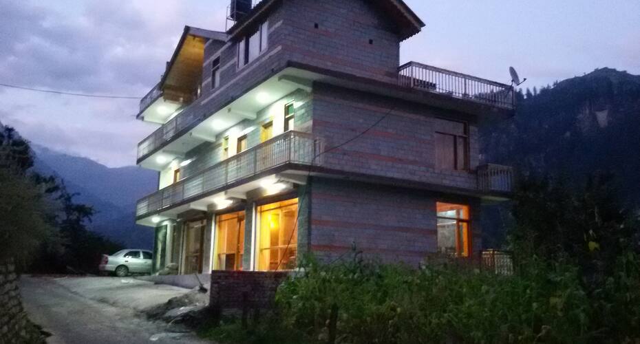 Snowden - a boutique holiday cottage, Manali 2