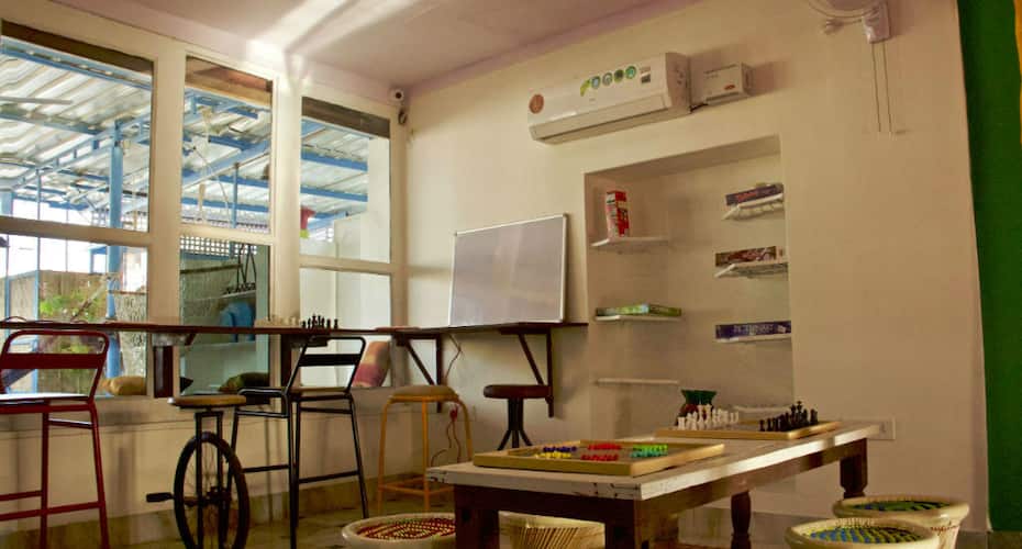 Double Bed AC Private Room with Ensuite Bathroom at Stops Jodhpur, Jodhpur 5