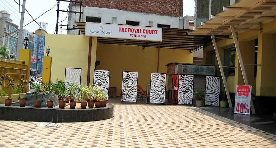 The Royal Court Hotel & Spa, Jalandhar 3