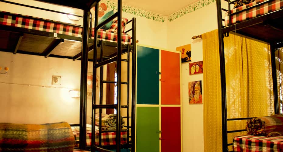 Bed In 8 Bed Ac Mixed Dorm With Ensuite Bathroom At Stops Varanasi, Varanasi 5