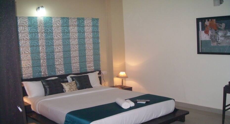 Russell Apartment, Kolkata 2