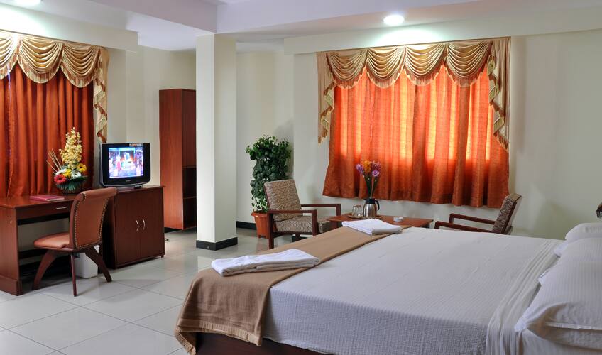 RCR Orchid Business Hotel, Guntur 3