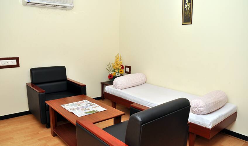 RCR Orchid Business Hotel, Guntur 5
