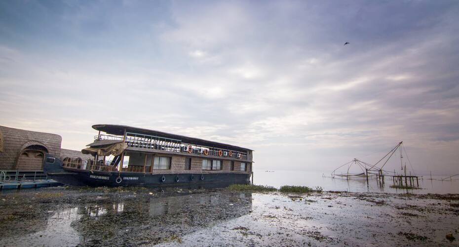 The Kerala Houseboat - A Wandertrails Showcase, Alleppey 3