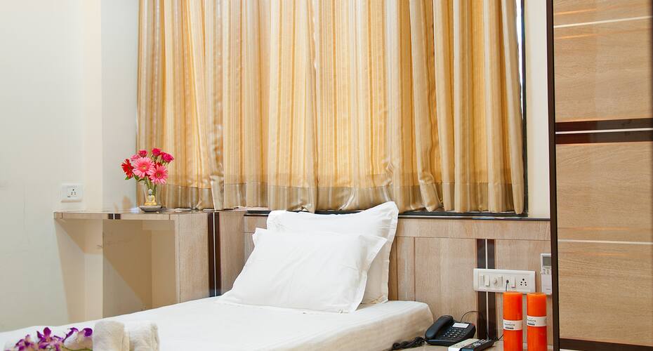 14 Square Fortaliza 2, Pune 3