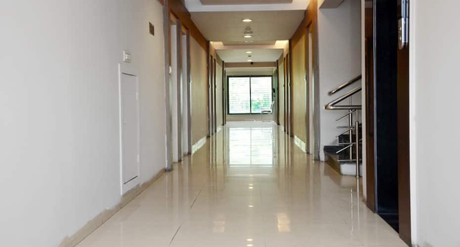 Hotel Ambrosia, Indore 3