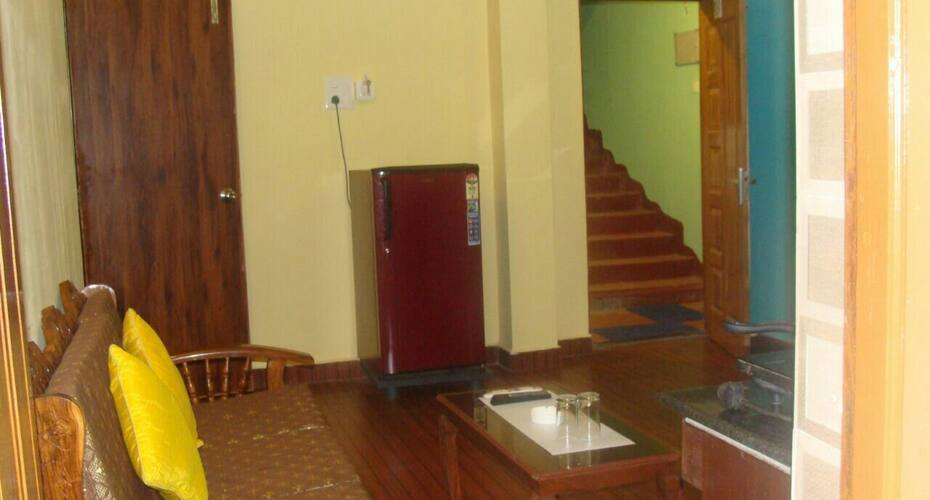 Leela inn Luxury apartmnt 1 bhk candolim beech, Goa 2