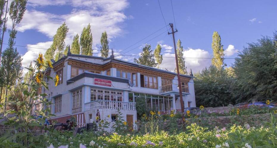 Lehling Guest House, Leh 1