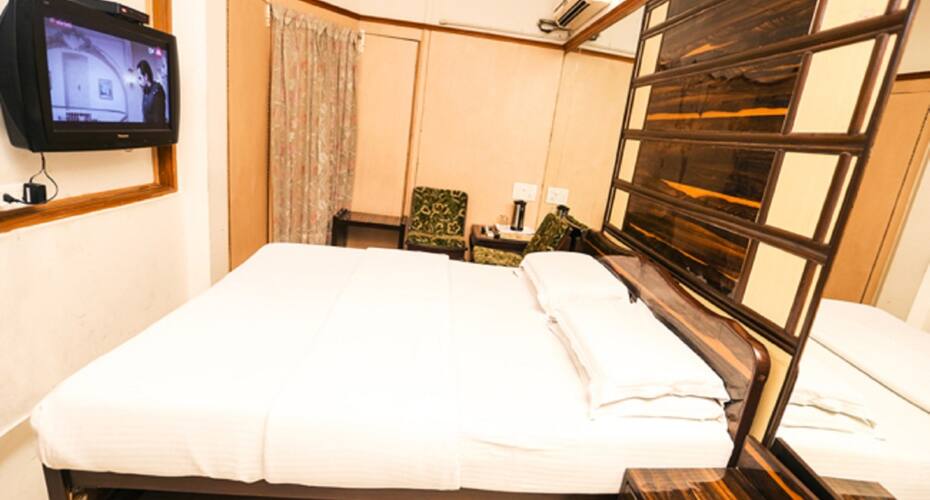 Hotel White Palace, Chandigarh 5