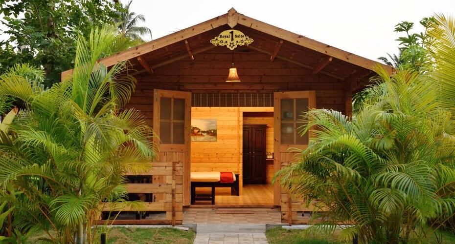 Majestic Beach Comforts, Goa 2