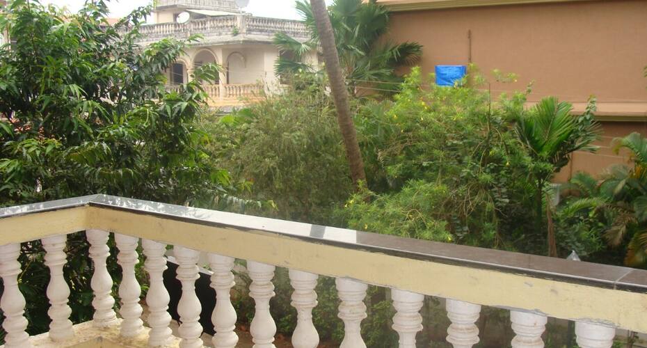 Happy vacation 2 bhk apt, Goa 4