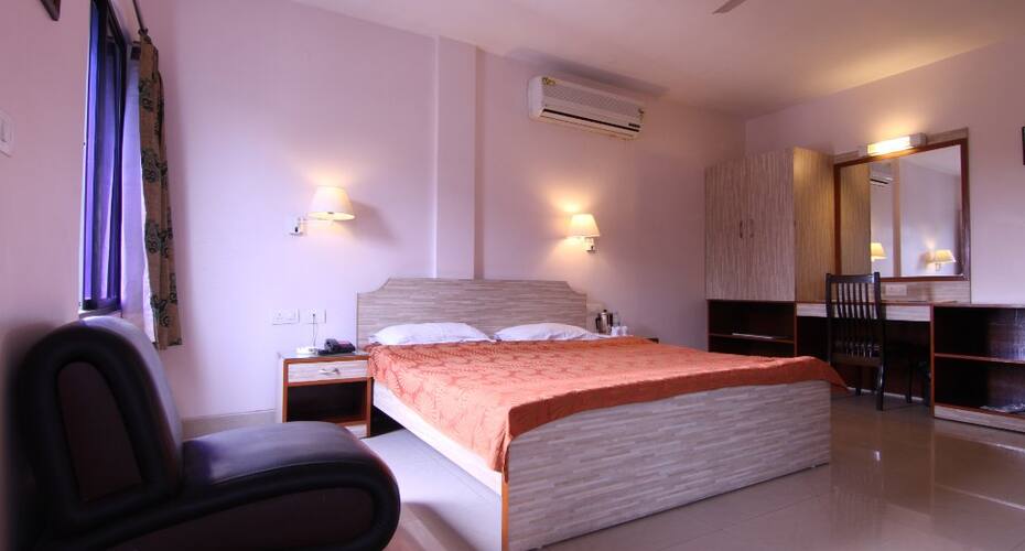 Hotel Rajawas, Dibrugarh 1