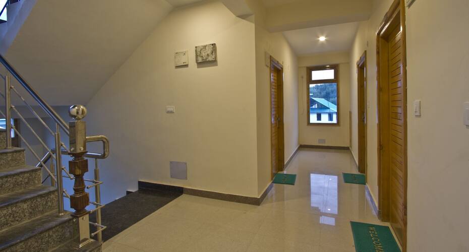 Mountain Green Villa By Hello Hotels, Manali 5