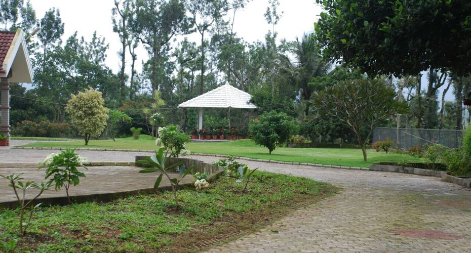 Green petals homestay, Chikmaglur 3