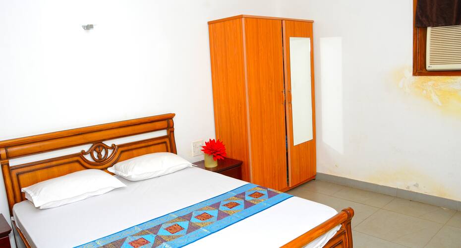 Villa Samaara5 400mts from Candolim Beach, Goa 4