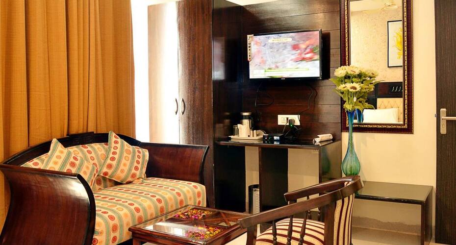 Hotel A-One, Zirakpur 2