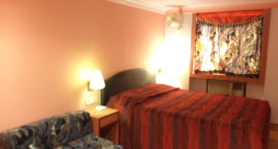 Hotel Sonargaon, Kolkata 2