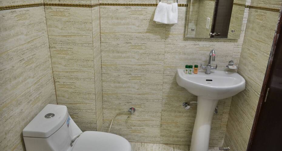 Kohinoor City Hotel, Chandigarh 5