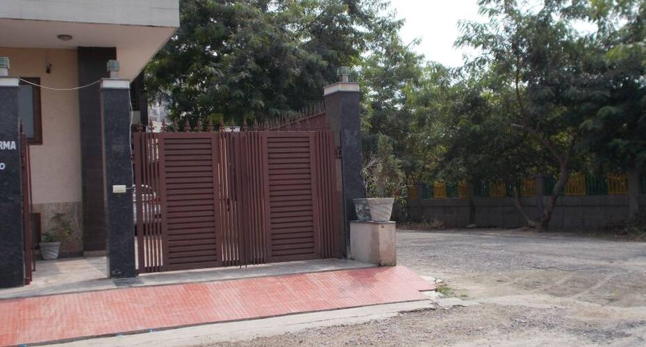 Paavni Royal Inn, Noida 5