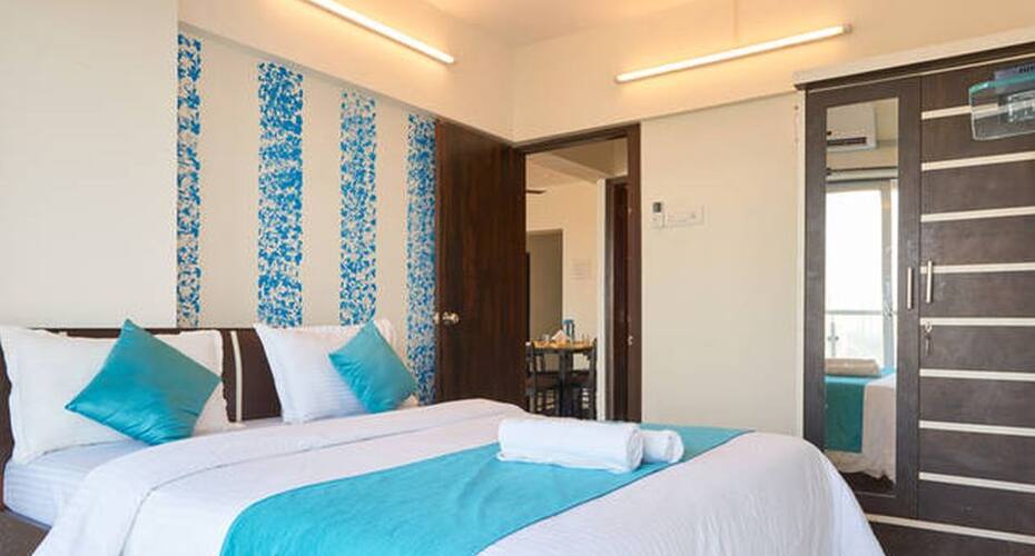 Skyline I Executive Service Apartment, Mumbai 1